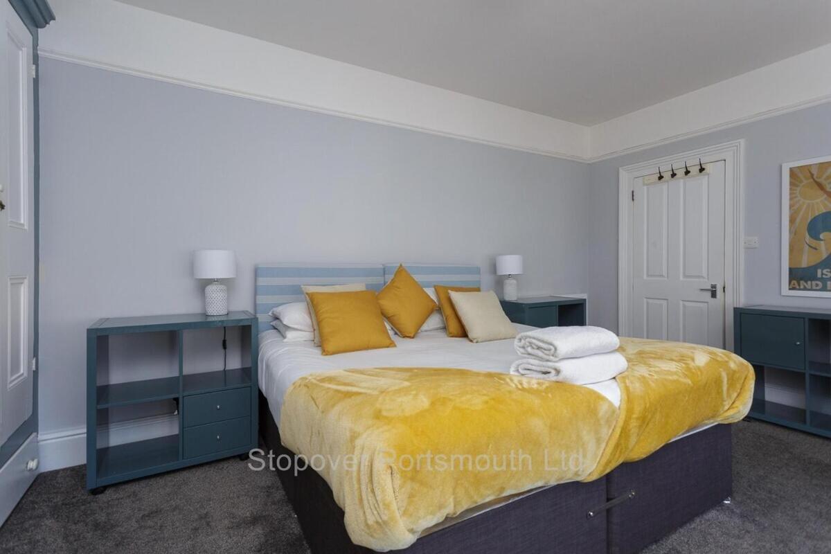 פורטסמות' Stopover At Orchard Apartment Light And Cosy חדר תמונה