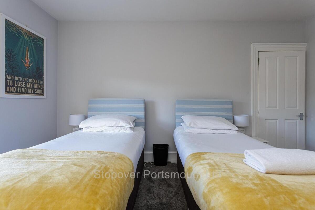 פורטסמות' Stopover At Orchard Apartment Light And Cosy חדר תמונה