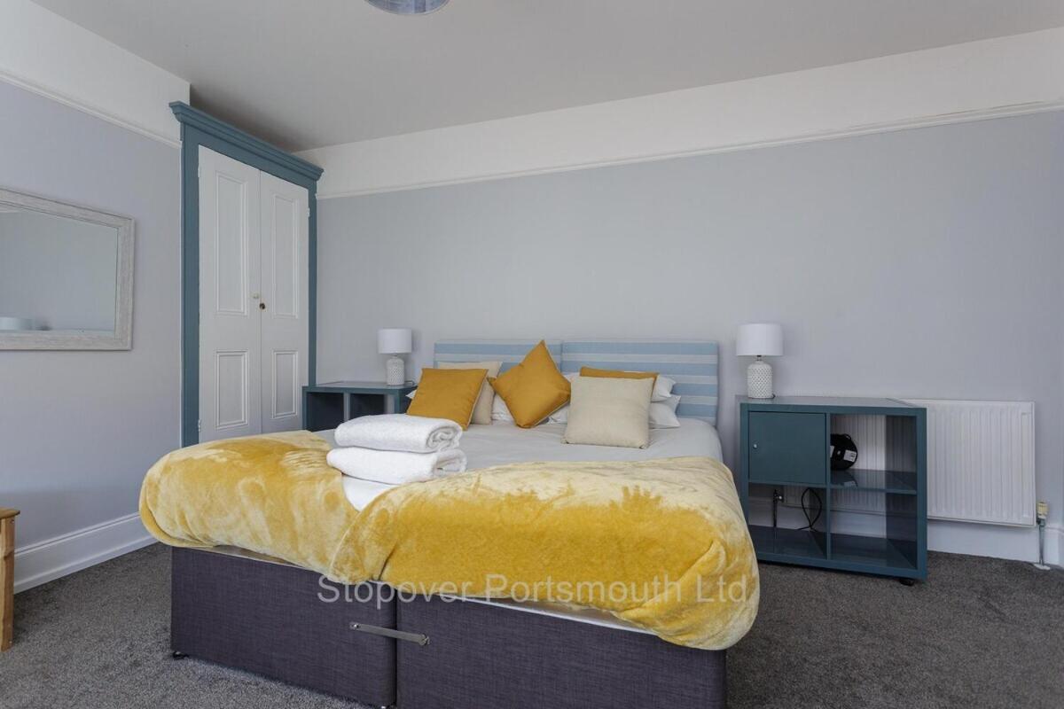 פורטסמות' Stopover At Orchard Apartment Light And Cosy חדר תמונה